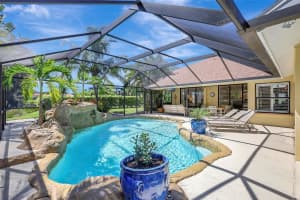 4939 FALLCREST CIRCLE, SARASOTA, FL 34233 - MLS#MFRA4670527