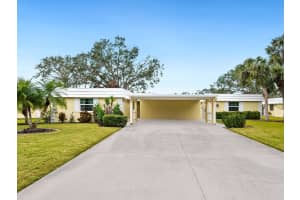 5940 DRIFTWOOD AVENUE, SARASOTA, FL 34231 - MLS#MFRA4670540