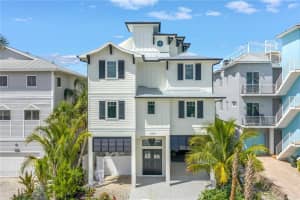 646 CALLE DEL OTONO, SARASOTA, FL 34242 - MLS#MFRA4670546