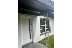 2377 MAIN STREET, SARASOTA, FL 34237 - MLS#MFRA4670564