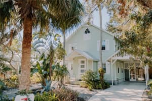 2337 IXORA AVENUE, SARASOTA, FL 34234 - MLS#MFRA4670569