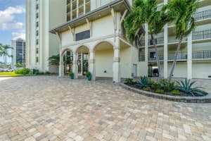 17080 Harbour Pointe Dr #7c -713, FORT MYERS