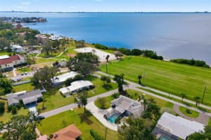 6240 UPLANDS BOULEVARD, SARASOTA, FL 34243 - MLS#MFRA4670591