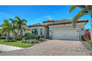 16430 HILLSIDE CIRCLE, BRADENTON, FL 34202 - MLS#MFRA4670599