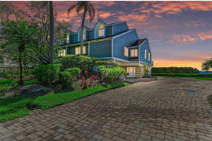 12 TIDY ISLAND BOULEVARD, BRADENTON, FL 34210 - MLS#MFRA4670622