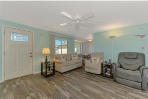 6611 BOWLINE DRIVE, SARASOTA, FL 34231 - MLS#MFRA4670634