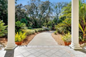 4209 LAKE LOCKHART DRIVE, ORLANDO, FL 32810 - MLS#MFRA4670683