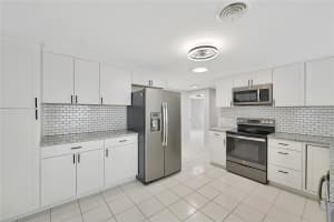 3724 117TH STREET, BRADENTON, FL 34210 - MLS#MFRA4670690