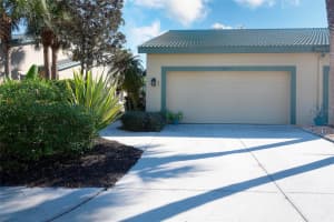 8575 54TH AVENUE CIRCLE, E. CIRCLE, BRADENTON, FL 34211 - MLS#MFRA4670711