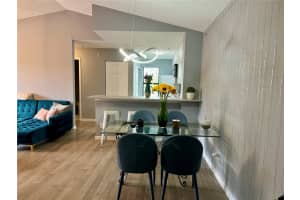 4036 CROCKERS LAKE BOULEVARD, SARASOTA, FL 34238 - MLS#MFRA4670719