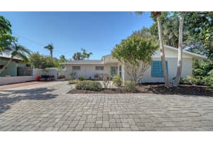 3530 FLORES AVENUE, SARASOTA, FL 34239 - MLS#MFRA4670764