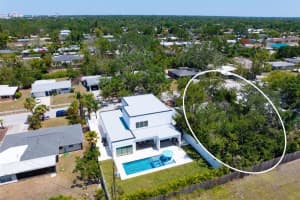 2232 GROVE STREET, SARASOTA, FL 34239 - MLS#MFRA4670777