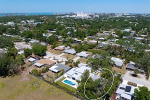 2232 GROVE STREET, SARASOTA, FL 34239 - MLS#MFRA4670777