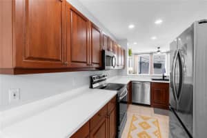 5617 WHITEHEAD STREET, BRADENTON, FL 34203 - MLS#MFRA4670785