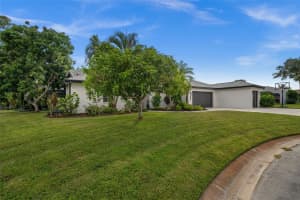 4252 BOSWELL PLACE, SARASOTA, FL 34241 - MLS#MFRA4670812