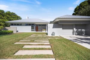 1739 CHEROKEE DRIVE, SARASOTA, FL 34239 - MLS#MFRA4670822