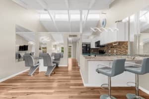 500 JEFFERSON AVENUE, SARASOTA, FL 34237 - MLS#MFRA4670824