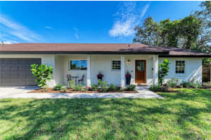 8245 LONGBAY BOULEVARD, SARASOTA, FL 34243 - MLS#MFRA4670835