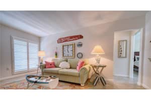 3807 41ST STREET COURT, BRADENTON, FL 34205 - MLS#MFRA4670849