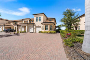 10038 CROOKED CREEK DRIVE, VENICE, FL 34293 - MLS#MFRA4670857