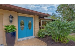 940 SIESTA KEY PLACE, SARASOTA, FL 34242 - MLS#MFRA4670866