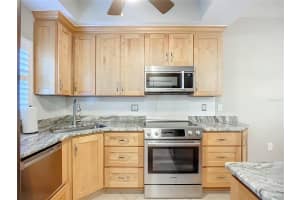 8355 GLENROSE WAY, SARASOTA, FL 34238 - MLS#MFRA4670903