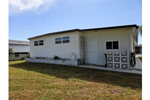 3321 SHINGLE OAK TERRACE, SARASOTA, FL 34237 - MLS#MFRA4670917