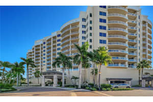 1300 BENJAMIN FRANKLIN DRIVE, SARASOTA, FL 34236 - MLS#MFRA4670928