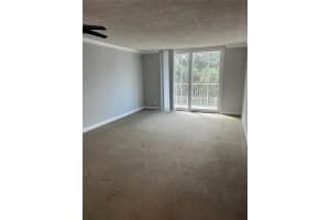 2700 COCONUT BAY LANE, SARASOTA, FL 34237 - MLS#MFRA4670941