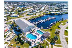 709 RIVERVIEW CIRCLE, NORTH PORT, FL 34287 - MLS#MFRA4670947