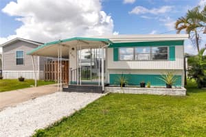 307 52ND AVENUE DRIVE, BRADENTON, FL 34207 - MLS#MFRA4670966