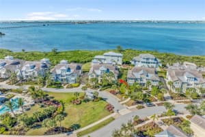 334 CASTAWAY CAY DRIVE, BRADENTON, FL 34209 - MLS#MFRA4670969