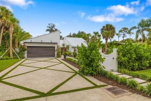 1705 FIELD ROAD, SARASOTA, FL 34231 - MLS#MFRA4671008