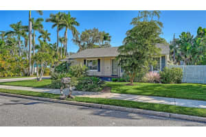 121 24TH STREET, BRADENTON, FL 34205 - MLS#MFRA4671020