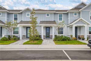 7304 PORTLIGHT LANE, SARASOTA, FL 34240 - MLS#MFRA4671031