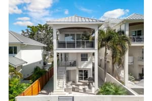 116 GARDEN LANE, SARASOTA, FL 34242 - MLS#MFRA4671064