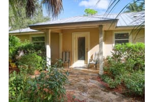 4708 HIDDEN RIVER ROAD, SARASOTA, FL 34240 - MLS#MFRA4671077