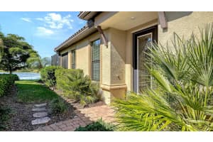 5572 SENTIERO DRIVE, NOKOMIS, FL 34275 - MLS#MFRA4671089