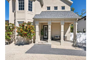 2159 HAWTHORNE STREET, SARASOTA, FL 34239 - MLS#MFRA4671095