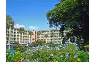 3772 LAKE BAYSHORE DRIVE, BRADENTON, FL 34205 - MLS#MFRA4671110