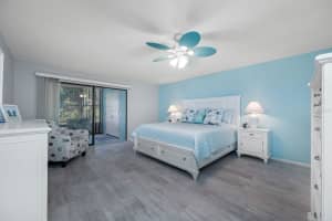 703 OAKVIEW DRIVE, BRADENTON, FL 34210 - MLS#MFRA4671111