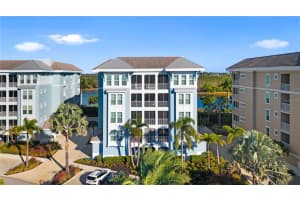 391 Aruba Cir #303, BRADENTON