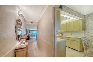 19 WHISPERING SANDS DRIVE, SARASOTA, FL 34242 - MLS#MFRA4671187