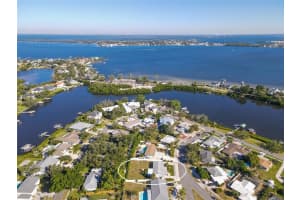 716 FONTANA LANE, BRADENTON, FL 34209 - MLS#MFRA4671203