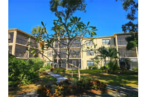 425 30TH AVENUE, BRADENTON, FL 34205 - MLS#MFRA4671223