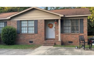 412 Hancock Ln Pensacola, FL 32503 - Off Market