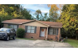 412 Hancock Ln Pensacola, FL 32503 - Off Market