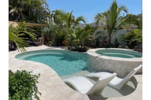 730 FOX STREET, LONGBOAT KEY, FL 34228 Sold 11/10/25