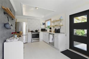 2826 MARLETTE STREET, SARASOTA, FL 34231 - MLS#MFRA4671301