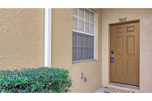 3827 PARKRIDGE CIRCLE, SARASOTA, FL 34243 - MLS#MFRA4671306